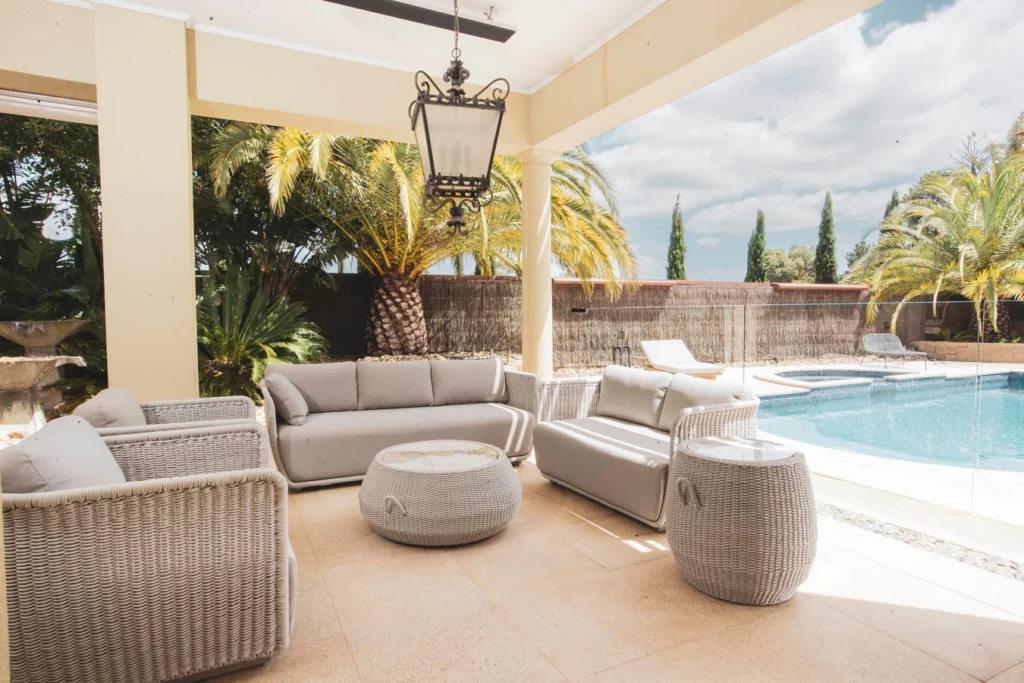 2-Seater Sofas That Add Comfort Without Overcrowding Small Sydney Spaces

